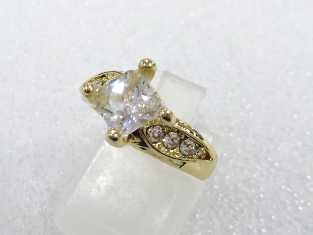 Japanese Kimono / Antique Accessories Metal